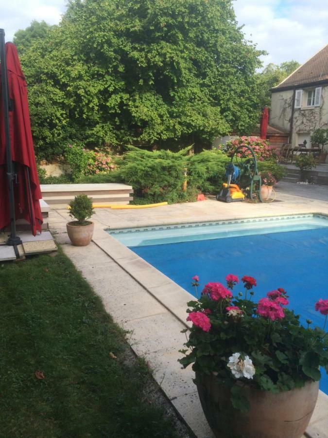 Chambres D Hotes Chez Francoise Et Michel Piscine 4 Chambres 8 Lits Chaumes-en-Brie Exterior photo